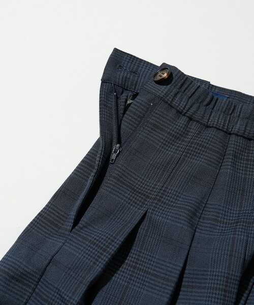 FREAK'S STORE(フリークスストア)の「NAUTICA/ノーティカ プリーツチェックカットオフスカート/チェックミニスカート(スカート・レディース・ベージュ/ネイビー・フリ-)」の22枚目の写真