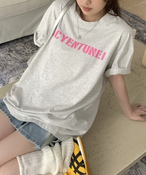 Vipoa(ヴィポア)の「カジュアルプリントTシャツ(Tシャツ/カットソー・レディース・ホワイト/グレー/ブラック・FREE)」の3枚目の写真
