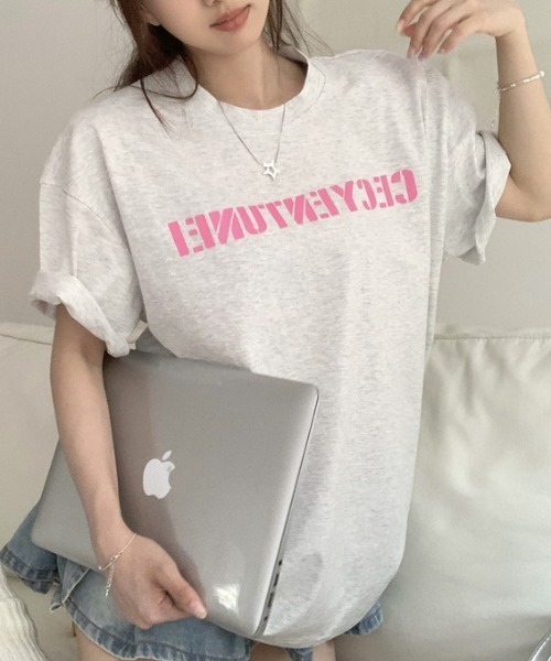 Vipoa(ヴィポア)の「カジュアルプリントTシャツ(Tシャツ/カットソー・レディース・ホワイト/グレー/ブラック・FREE)」の5枚目の写真