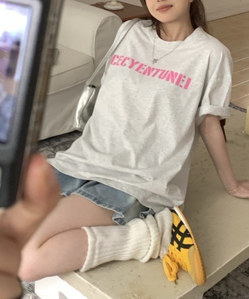 Vipoa(ヴィポア)の「カジュアルプリントTシャツ(Tシャツ/カットソー・レディース・ホワイト/グレー/ブラック・FREE)」の12枚目の写真