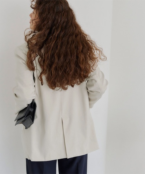 titivate（ティティベイト）の「ツイルビッグテーラードジャケット（テーラードジャケット・レディース・グレイッシュベージュ/ブラック/グレー・FREE）」の17枚目の写真