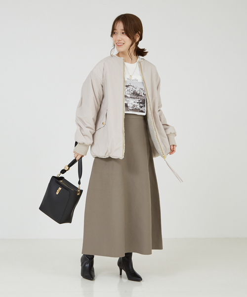 abahouse mavie(アバハウスマヴィ)の「【セットアップ対応】ニットフレアースカート/冬服/セミオケ(スカート・レディース・グレイッシュベージュ/ブラック・フリー)」の6枚目の写真