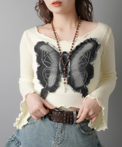 SPINNS（スピンズ）の「バタフライ貼り付けデザインボートネックニット（ニット/セーター・レディース・ブラック/カーキ/アイボリー・ONESIZE）」の16枚目の写真