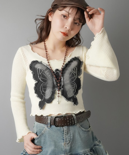 SPINNS（スピンズ）の「バタフライ貼り付けデザインボートネックニット（ニット/セーター・レディース・ブラック/カーキ/アイボリー・ONESIZE）」の18枚目の写真