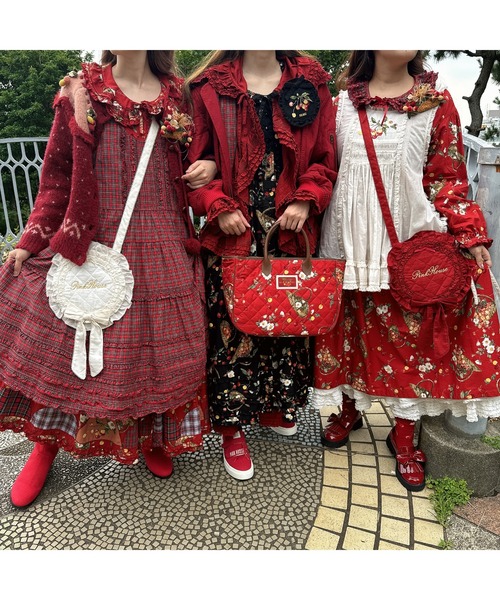 PINK HOUSE（ピンクハウス）の「フード付きローンオーバー