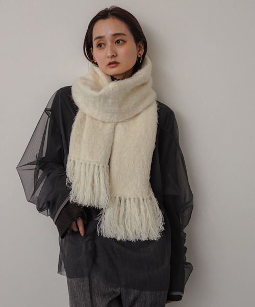 SENSE OF PLACE by URBAN RESEARCH（センスオブプレイスバイアーバンリサーチ）の「シャギーストール（ストール/ショール・レディース・アイボリー/ブラック/パープル・ONE）」の5枚目の写真