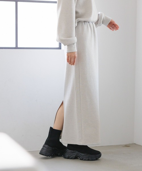 LAKOLE（ラコレ）の「ニットソーラメナロースカート / 152964（スカート・レディース・杢グレー/オートミール/ブラック/ブラウン・FREE）」の9枚目の写真