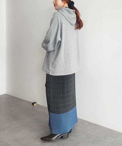 CRAFT STANDARD BOUTIQUE（クラフトスタンダードブティック）の「【ユニセックス】裏毛BIGラグランパーカー（パーカー・レディース・杢グレー/ホワイト系その他/ブルーグリーン・XL/L/M）」の6枚目の写真