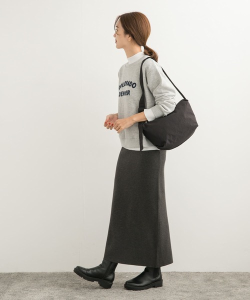 URBAN RESEARCH DOORS（アーバンリサーチドアーズ）の「パイル刺繍ロゴスウェット（スウェット・レディース・アイボリー/グレー系その他・MEDIUM）」の20枚目の写真