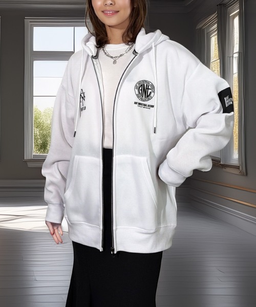 セール】ANT グラフィック フードロゴ ジップ パーカー（パーカー