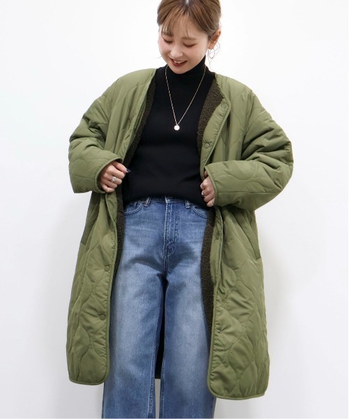 AMERICAN HOLIC（アメリカンホリック）の「【WEB限定】あったかリバーシブルキルティングコート（ノーカラージャケット・レディース・アイボリー/ブラック/カーキ・S/M/L）」の22枚目の写真