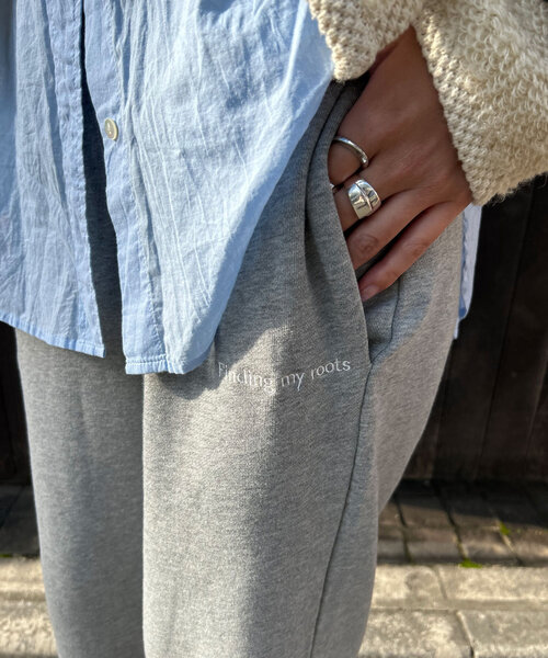 SHENERY（シーナリー）の「刺繍スウェットパンツ（その他パンツ・レディース・グレー/アイボリー・38/36）」の8枚目の写真