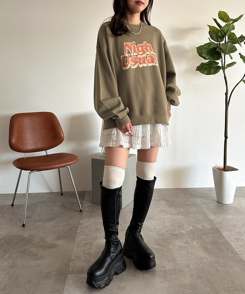 apres jour mignon(アプレジュールミニョン)の「裏起毛ロゴスウェット【ZOZOTOWN限定アイテム】(スウェット・レディース・ブラック/カーキ/ナチュラル・フリー/X-LARGE)」の21枚目の写真