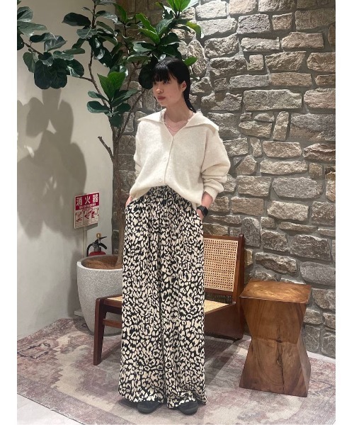 BAYFLOW（ベイフロー）の「[トレンドデザイン]ウールミックスセーラーカーディガン（ニット/セーター・レディース・イエロー/オフホワイト/ライトブルー・FREE）」の10枚目の写真