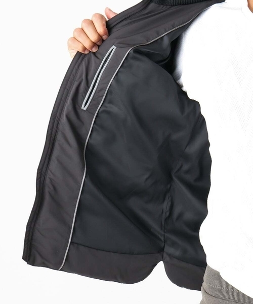 MICHEL KLEIN HOMME (ミッシェルクランオム)の「コンビネーションダウンブルゾン(ブルゾン・メンズ・ブラック/オフホワイト・MEDIUM/LARGE/X-LARGE)」の19枚目の写真