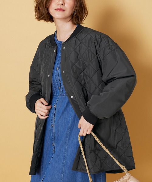 BELLUNA PLUS(ベルーナ)の「軽い着心地!ビッグポケット付キルトコート(その他アウター・レディース・チャコール/オリーブ/アイボリー・X-LARGE/LARGE/MEDIUM)」の2枚目の写真