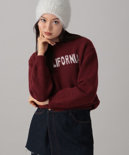 FOREVER 21（フォーエバー トゥエンティーワン）の「【2024FW】CALIFORNIAロゴニット（ニット/セーター・レディース・ネイビー/レッド/グレー・FREE）」の9枚目の写真