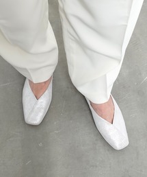 Vカットスクエアトゥパンプス/ND24074