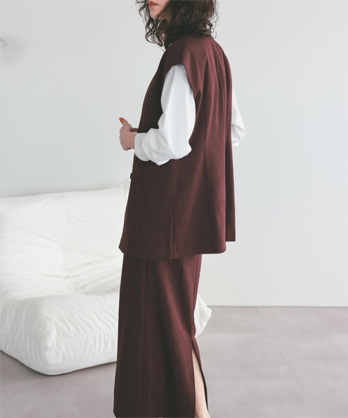 titivate（ティティベイト）の「スリーブレスジャケット/ジレ（ノーカラージャケット・レディース・ブラック/ベージュ/ブラウン・L/M/S）」の14枚目の写真