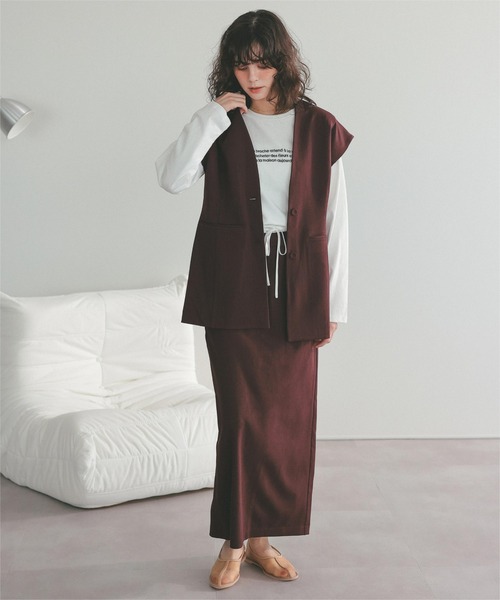 titivate（ティティベイト）の「スリーブレスジャケット/ジレ（ノーカラージャケット・レディース・ブラック/ベージュ/ブラウン・L/M/S）」の13枚目の写真