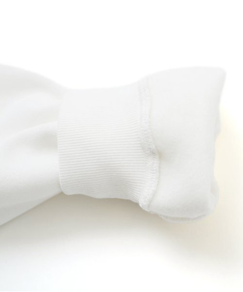 GLAZOS（グラソス）の「【大人向けサイズあり】【毛玉になりにくいしっかり暖か素材】裏起毛・アップリケ刺繍ビッグトレーナー（スウェット・キッズ・ホワイト/ブラック・S/M/L/LL）」の5枚目の写真