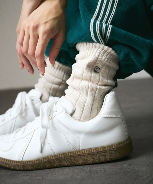 SALON adam et rope'（サロン アダム エ ロペ）の「リブソックス-CreamyCotton /クリーミーコットン-（ソックス/靴下・レディース・ブラック/グリーン/オフホワイト・FREE）」の2枚目の写真