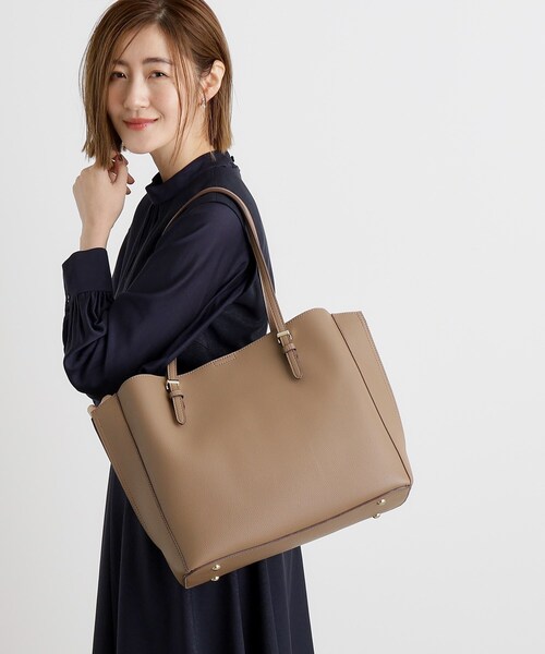 grove（グローブ）の「◆雑誌掲載【人間工学】サイドスリットメタルバートート（トートバッグ・レディース・ライトグレー/グレー/ブラック/ライトブルー・00）」の12枚目の写真