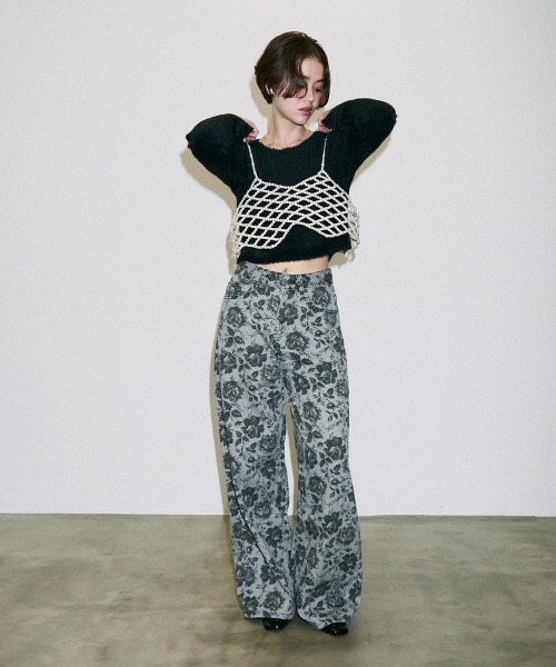 Clum(クルム)の「cutwork sleeve shaggy short knit tops / カットワーク袖シャギーショート丈ニットトップス(ニット/セーター・レディース・ラベンダー/ブラック/ホワイト・FREE)」の14枚目の写真