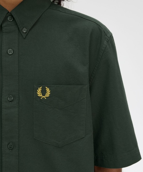 FRED PERRY（フレッドペリー）の「Oxford Shirt／オックスフォード半袖シャツ（シャツ/ブラウス・メンズ・ホワイト/サックスブルー/ネイビー/ベージュ/グリーン/ライトオリーブ・S/M/L）」の15枚目の写真