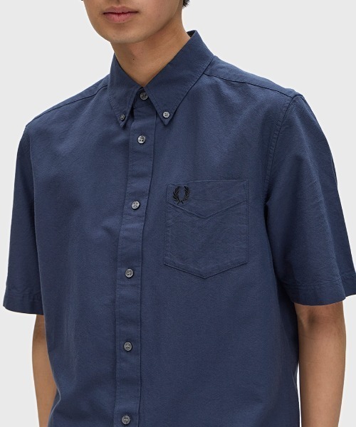 FRED PERRY(フレッドペリー)の「新色先行予約受付中/Oxford Shirt/オックスフォード半袖シャツ(シャツ/ブラウス・メンズ・ネイビー/ベージュ/ホワイト/グリーン/サックスブルー/ライトオリーブ/ダークグリーン/ベージュ系その他/ダークネイビー・S/M/L/XL)」の13枚目の写真