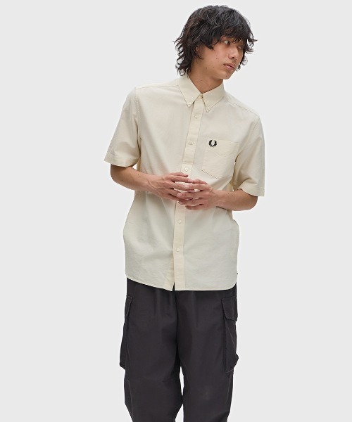 FRED PERRY(フレッドペリー)の「新色先行予約受付中/Oxford Shirt/オックスフォード半袖シャツ(シャツ/ブラウス・メンズ・ネイビー/ベージュ/ホワイト/グリーン/サックスブルー/ライトオリーブ/ダークグリーン/ベージュ系その他/ダークネイビー・S/M/L/XL)」の17枚目の写真