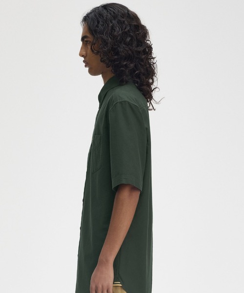 FRED PERRY（フレッドペリー）の「Oxford Shirt／オックスフォード半袖シャツ（シャツ/ブラウス・メンズ・ホワイト/サックスブルー/ネイビー/ベージュ/グリーン/ライトオリーブ・S/M/L）」の17枚目の写真