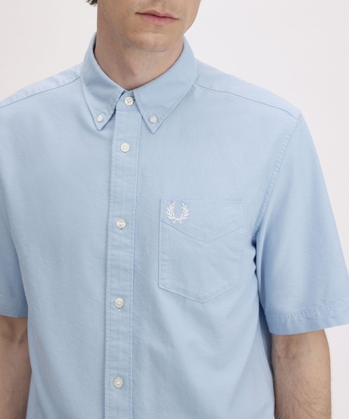 FRED PERRY(フレッドペリー)の「Oxford Shirt/オックスフォード半袖シャツ(シャツ/ブラウス・メンズ・ネイビー/ベージュ/ホワイト/グリーン/サックスブルー/ライトオリーブ/ダークグリーン/ベージュ系その他/ダークネイビー・S/M/L/XL)」の16枚目の写真