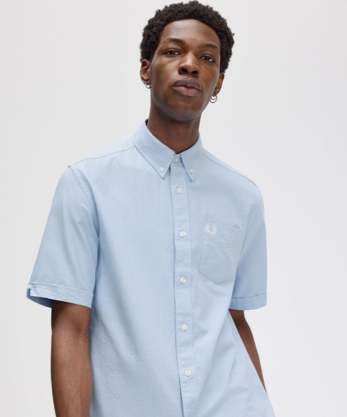 FRED PERRY 半袖シャツ M ホワイト/ブラック FRED PERRY 半袖シャツ M ホワイト - メルカリ