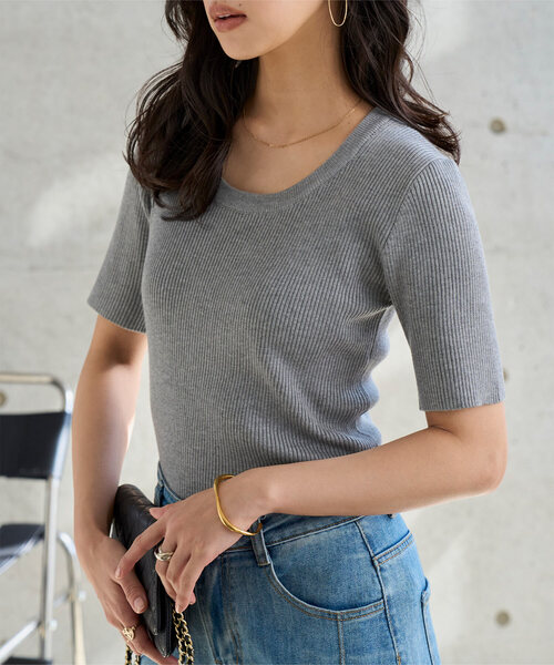 KOBE LETTUCE(コウベレタス)の「選べるデザイン 半袖ベーシックリブニットトップス(ニット/セーター・レディース・ホワイト系/アイボリー系2/ホワイト系1/ブラウン系1/ネイビー系3/グレー系2/アイボリー系/ネイビー系/グレー/ブルー系2/ワインレッド/ピンク系/ブルー系3/ブルー系1/ピンク系1/ピンク系2/ホワイト/グリーン/アイボリー系1/ネイビー系1/グリーン系/グリーン系2/ブルー系/ブラック系/ワイン系/グレー系/グリーン系1/ワイン系2/ベビーピンク/ブラウン系/アイボリー系3/ブラウン系2/ホワイト系2/ホワイト系3/ブラック系1/ブラック系2/ブラック系3/ブルー系4/アイボリー系4/ネイビー系2/ネイビー系4/グレー系1/グレー系3/ブラウン系3/ホワイト系その他/ホワイト系その他2/ホワイト系その他3/ホワイト系その他4/ワイン系1/ワイン系3/アイボリー系5/ネイビー系5/グレー系4/ブラック系4/ホワイト系4/ブルー系5・2/3/4/1/5/6)」の22枚目の写真