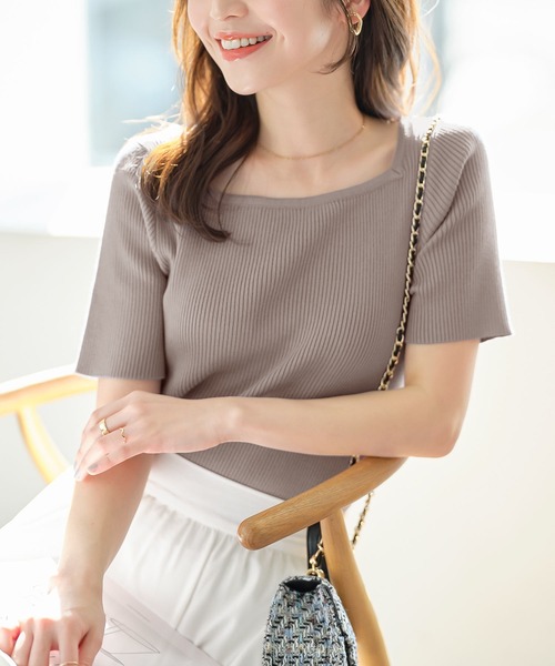 KOBE LETTUCE（コウベレタス）の「選べるデザイン 半袖ベーシックリブニットトップス（ニット/セーター・レディース・ホワイト系/アイボリー系2/ホワイト系1/ブラウン系1/ネイビー系3/グレー系2/アイボリー系/ネイビー系/グレー/ブルー系2/ワインレッド/ピンク系/ブルー系3/ブルー系1/ピンク系1/ピンク系2/ホワイト/グリーン/アイボリー系1/ネイビー系1/グリーン系/グリーン系2/ブルー系/ブラック系/ワイン系/グレー系/グリーン系1/ワイン系2/ベビーピンク/ブラウン系/アイボリー系3/ブラウン系2/ホワイト系2/ホワイト系3/ブラック系1/ブラック系2/ブラック系3/ブルー系4/アイボリー系4/ネイビー系2/ネイビー系4/グレー系1/グレー系3/ブラウン系3/ホワイト系その他/ホワイト系その他2/ホワイト系その他3/ホワイト系その他4/ワイン系1/ワイン系3・2/3/4/1/5）」の21枚目の写真