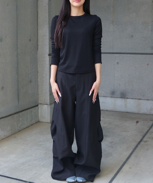 JilLA(ジルア)の「【ユニセックス】Technical Wide Slacks / テクニカルワイドスラックス(スラックス・レディース・ブラック・M/L)」の5枚目の写真