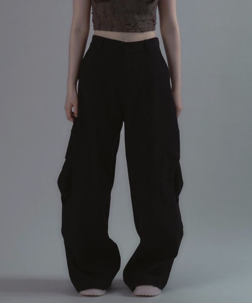 JilLA(ジルア)の「【ユニセックス】Technical Wide Slacks / テクニカルワイドスラックス(スラックス・レディース・ブラック・M/L)」の14枚目の写真