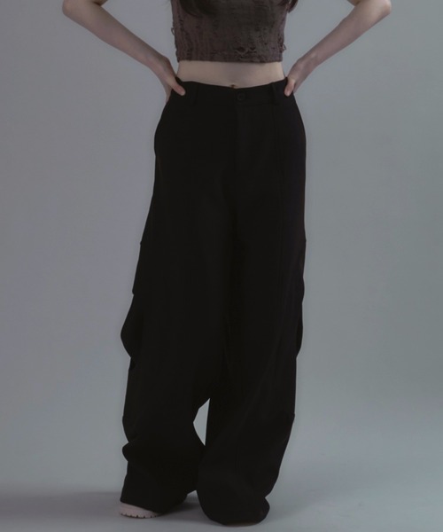 JilLA(ジルア)の「【ユニセックス】Technical Wide Slacks / テクニカルワイドスラックス(スラックス・レディース・ブラック・M/L)」の19枚目の写真