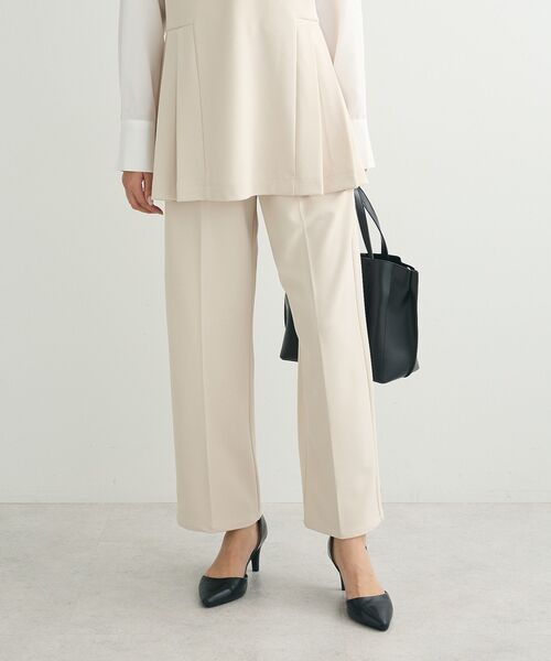 Petit fleur（プチフルール）の「・Petit Fleur タックテーパードパンツ（その他パンツ・レディース・グリーン/アイボリー/ブラック/チャコールグレー・FREE）」の2枚目の写真