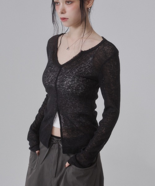 ENVYM(アンビー)の「キーネック スラブ シアー スリット トップス(Tシャツ/カットソー・レディース・ブラック/ホワイト/ネイビー/グレー・FREE)」の20枚目の写真