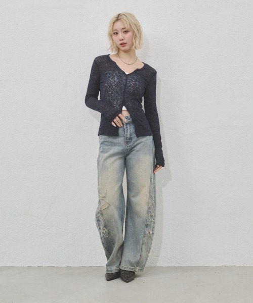 ENVYM(アンビー)の「キーネック スラブ シアー スリット トップス(Tシャツ/カットソー・レディース・ブラック/ホワイト/ネイビー/グレー・FREE)」の22枚目の写真