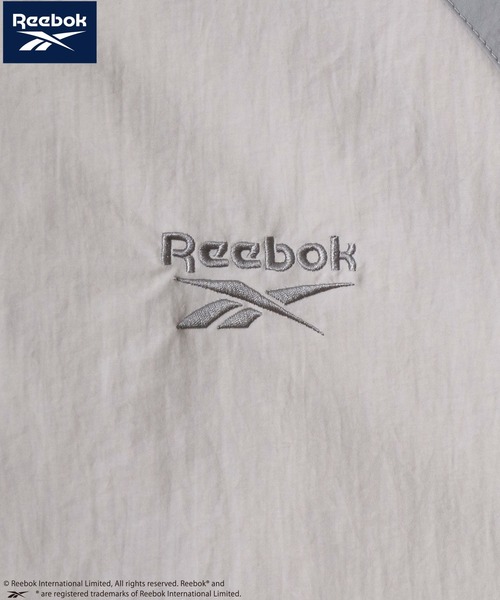【90年代、オーバーサイズらラグラン】Reebokセンター刺繍ロゴスウェット. 90年代、オーバーサイズらラグラン】Reebokセンター刺繍ロゴ