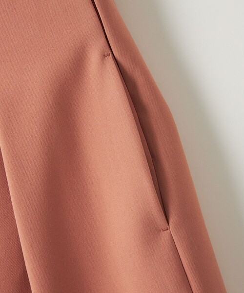 EMMEL REFINES(エメルリファインズ)の「<EMMEL REFINES>EM Wクロス ハイウエスト タック ショートパンツ(その他パンツ・レディース・ブラック/ライトピンク・S/M)」の17枚目の写真