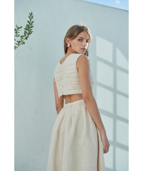 Estella. K シアーシャーリングタックドレス　新品 Cello Cut-our Dress シアーシャーリングタックドレス（ワンピース