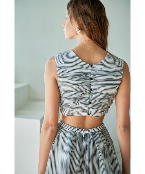 Estella.K(エステラケー)の「Cello Cut-our Dress シアーシャーリングタックドレス(ワンピース・レディース・アイボリー系/レッド/ライラック/ホワイト×ブラック・FREE)」の8枚目の写真