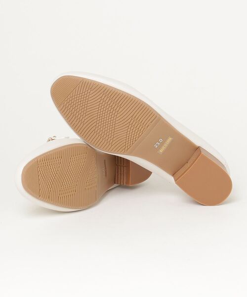 EVOL（イーボル）の「EVOL / 【晴雨兼用・軽量】晴バックルソフトローファー / IY5653（ローファー・レディース・シルバー/アイボリー/ブラック・23.5cm/24.0cm/24.5㎝/23.0cm）」の5枚目の写真