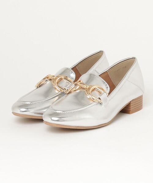 EVOL（イーボル）の「EVOL / 【晴雨兼用・軽量】晴バックルソフトローファー / IY5653（ローファー・レディース・シルバー/アイボリー/ブラック・23.5cm/24.0cm/24.5㎝/23.0cm）」の11枚目の写真