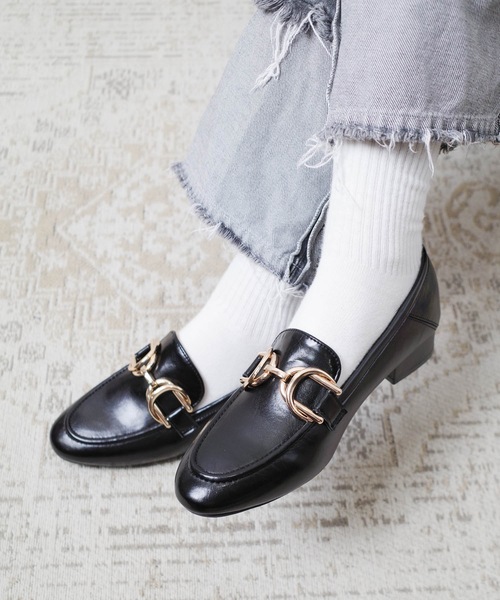 EVOL（イーボル）の「EVOL / 【晴雨兼用・軽量】晴バックルソフトローファー / IY5653（ローファー・レディース・シルバー/アイボリー/ブラック・23.5cm/24.0cm/24.5㎝/23.0cm）」の7枚目の写真