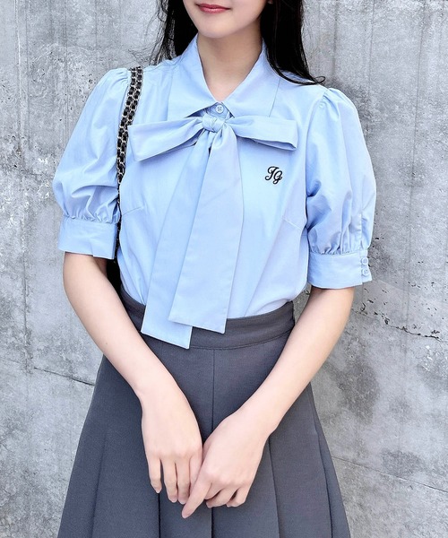 INGNI（イング）の「胸刺繍ボウタイ半袖ブラウス（シャツ/ブラウス・レディース・オフホワイト/サックスブルー/ブルー系1・M）」の14枚目の写真
